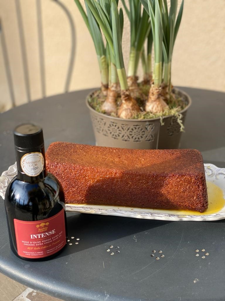Cake aux agrumes et huile d'olive intense