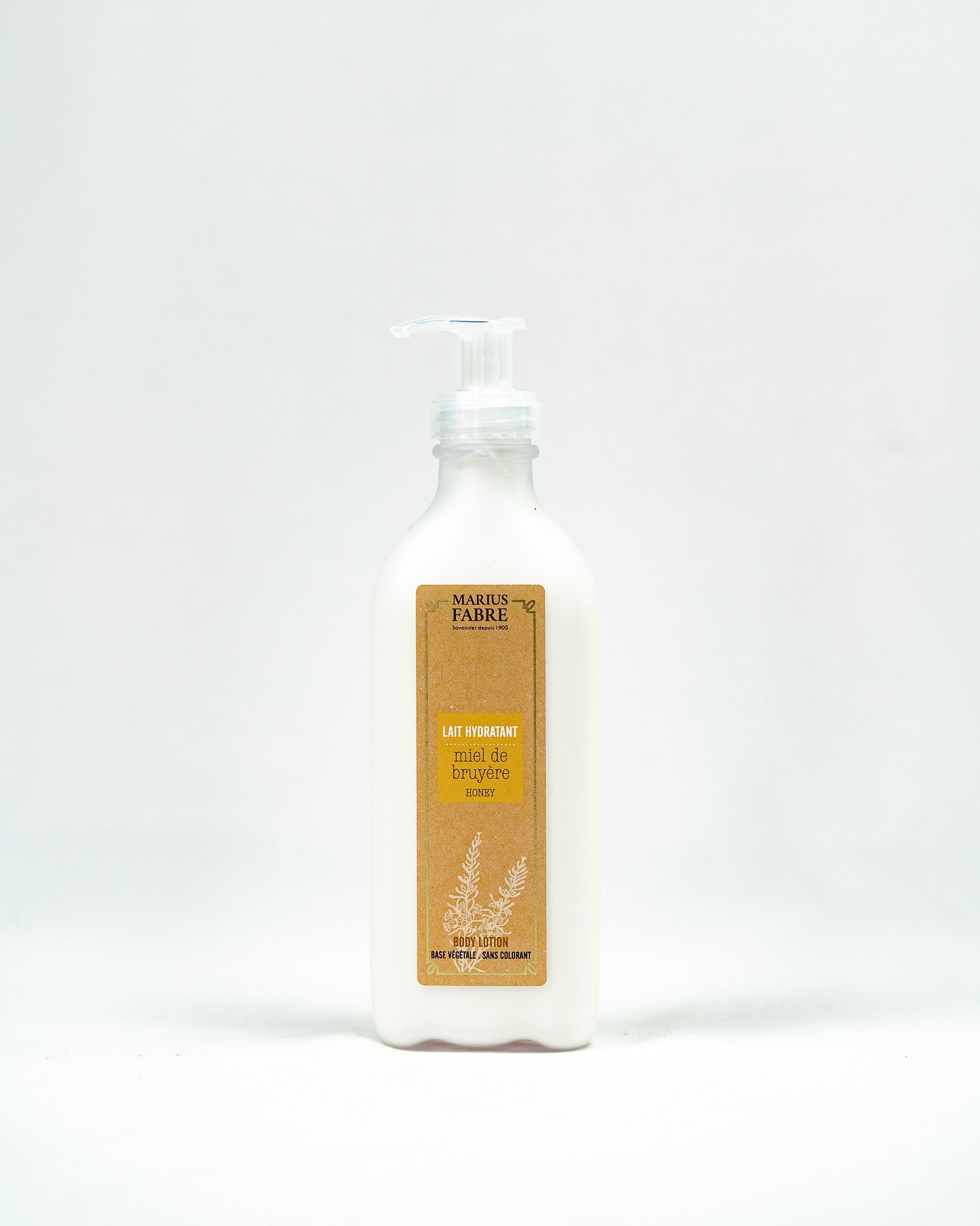 Moisturizing body lotion with heather honey scent 230ml