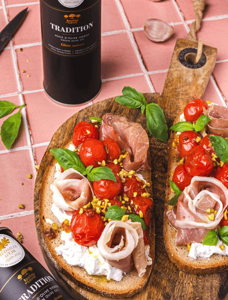 Bruschetta chèvre frais, tomates confites & huile d'olive Tradition